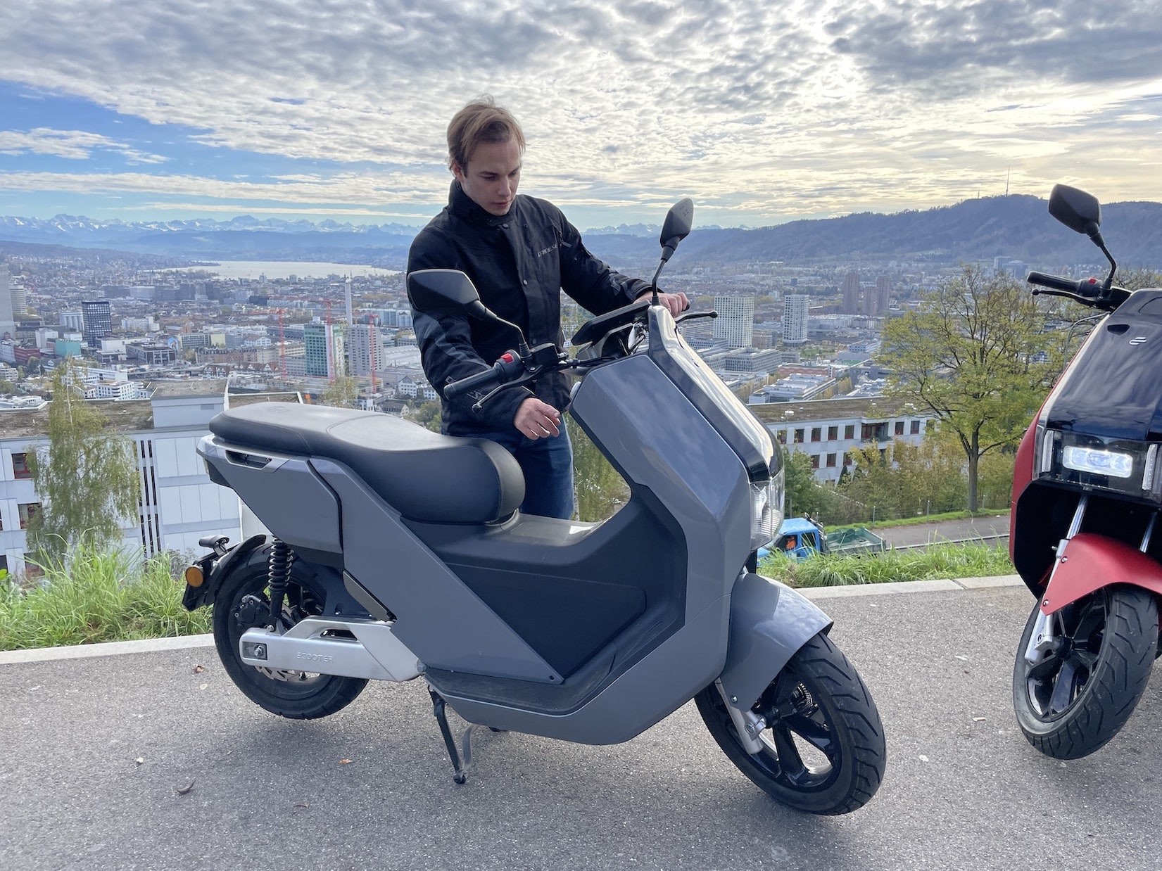 Ecooter E5 Grau Zuerich Etrix