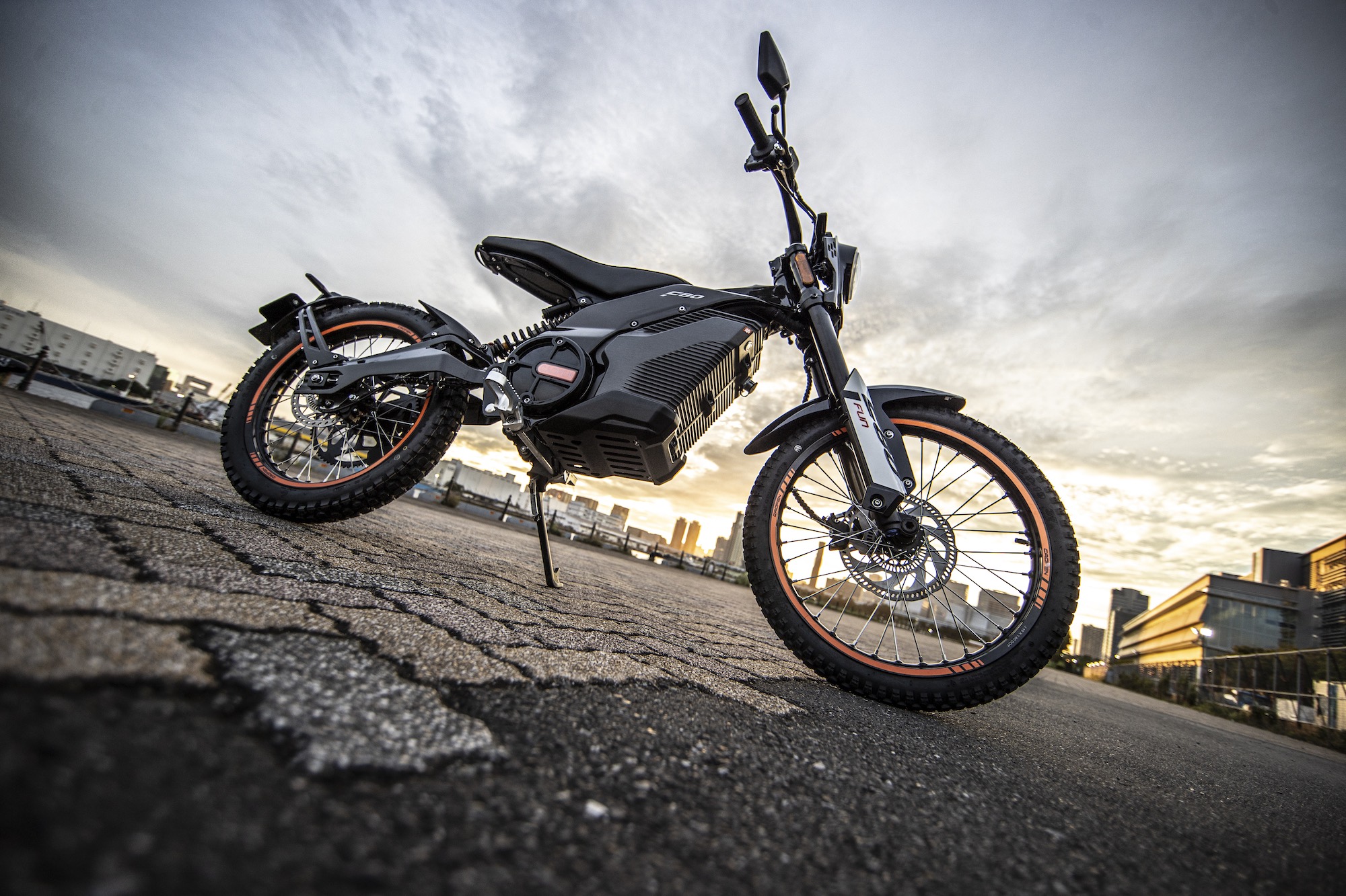 Caofen F80 Etrix Elektro Crossbike Schweiz
