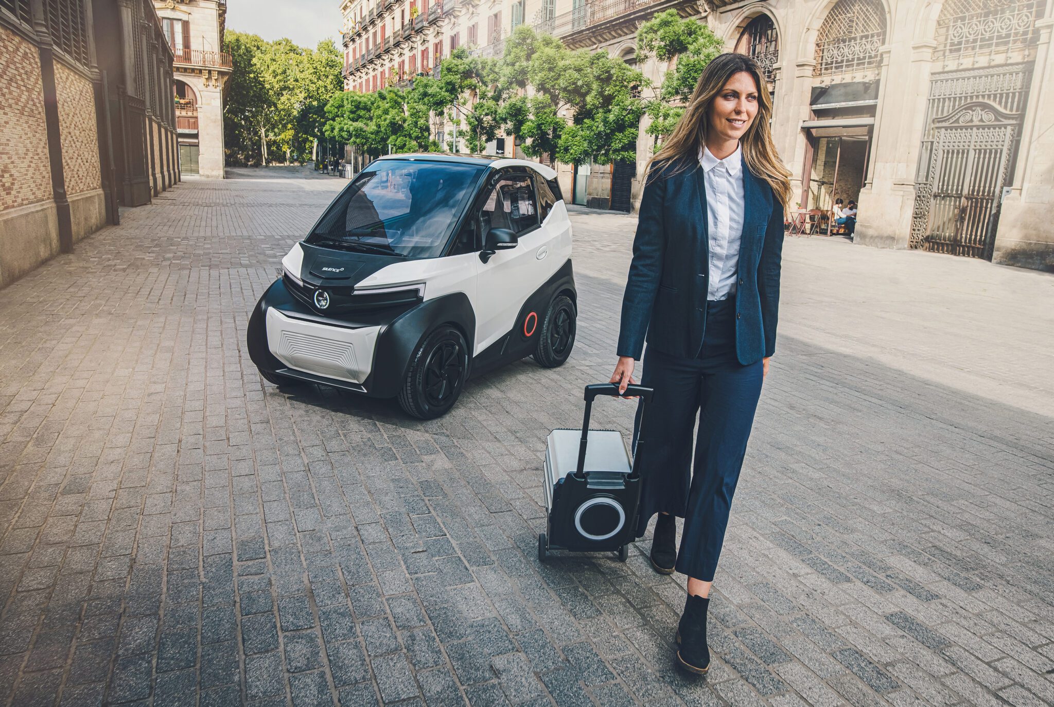 Silence S04 Elektro Nano Car Zuerich Einfach Aufladen